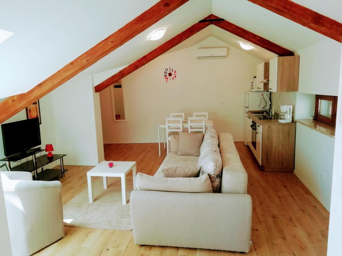 App E.N.A. Apartment Umag Exterior foto